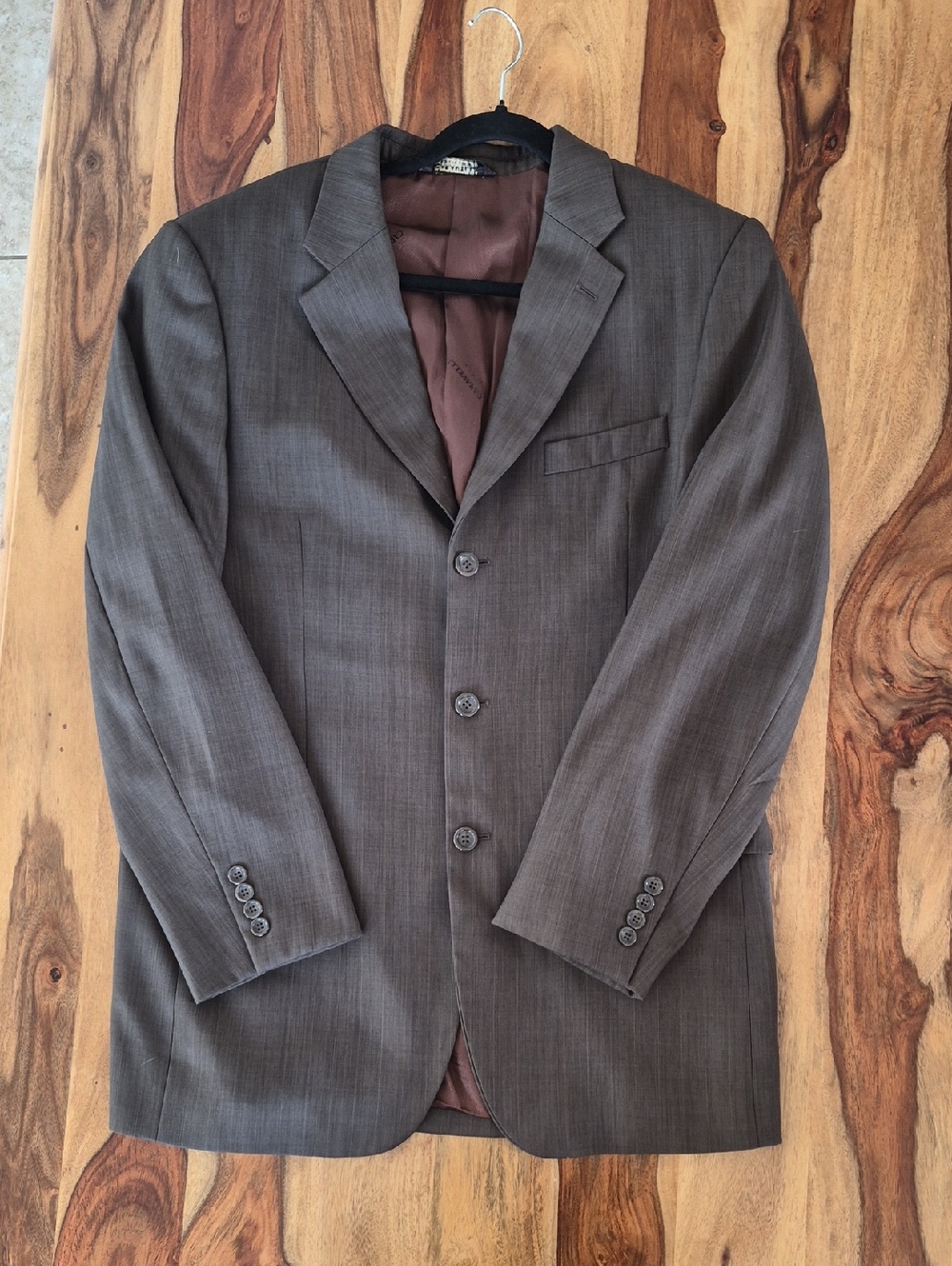 Caravelli Three Button Blazer Sz 40 R